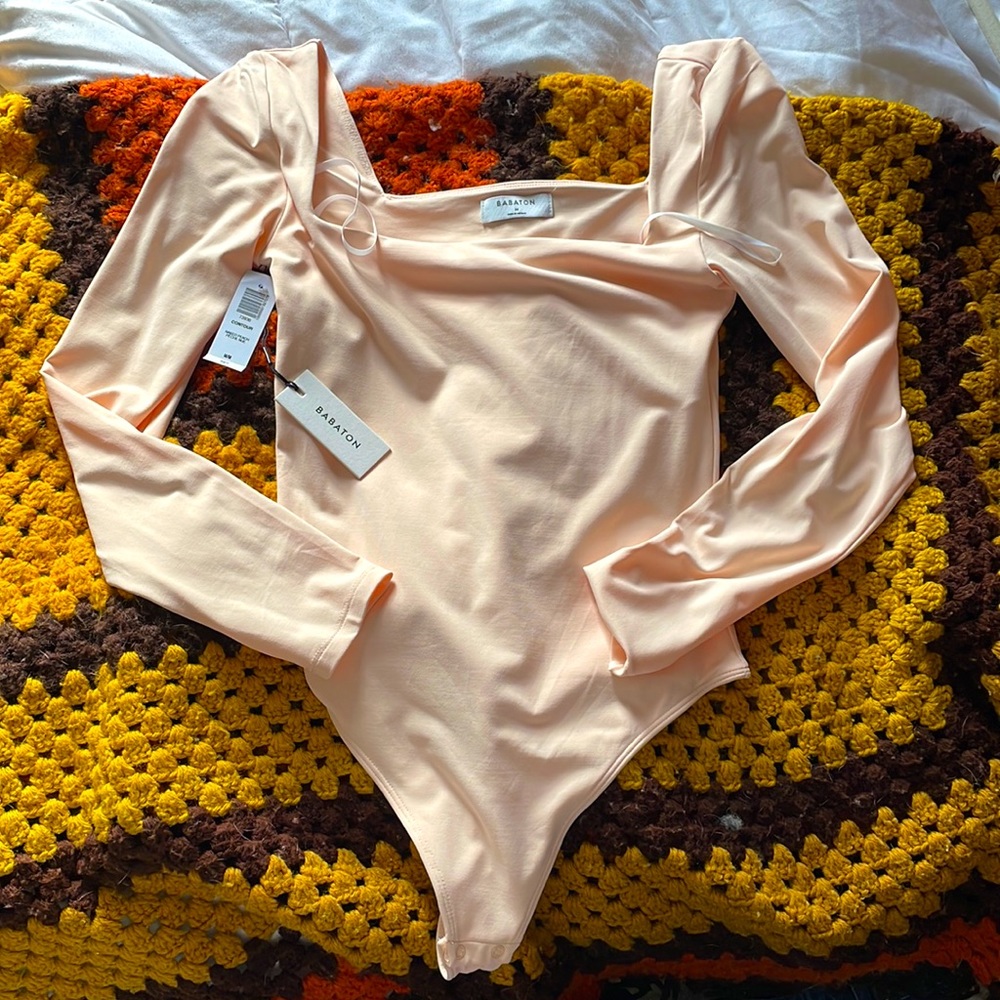 ARITZIA | body contour long sleeve bodysuit